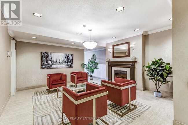 Building Photo - 250 Scarlett Rd