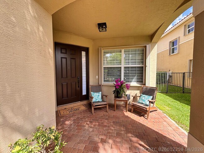 Building Photo - 8219 Calabria Lakes Drive