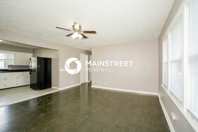 Foto del edificio - 3 Bedroom Pet-Friendly Home in PLAINFIELD, IN with Main Street Renewal