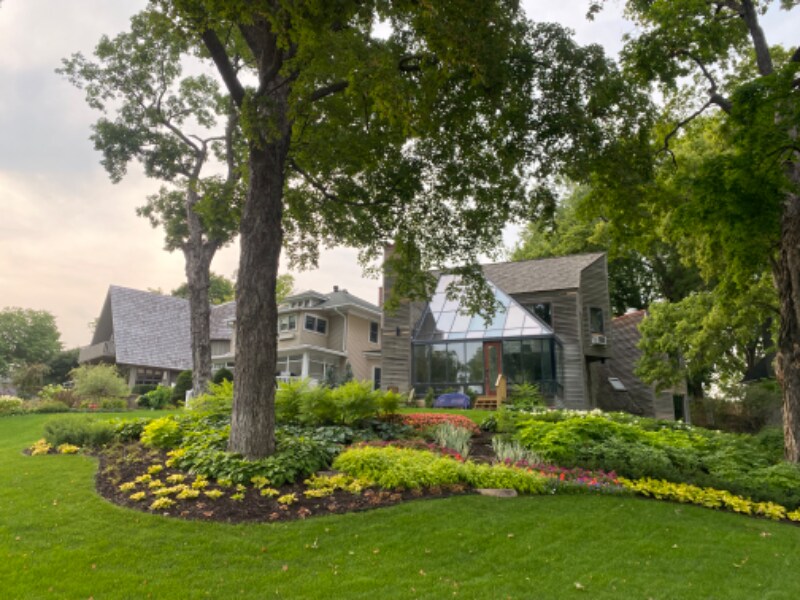 Foto principal - 147 Grove Ln E
