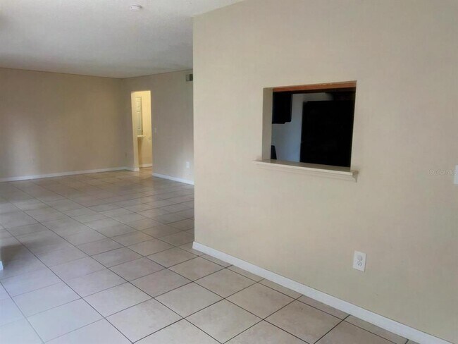 Foto del edificio - 4027 Versailles Dr
