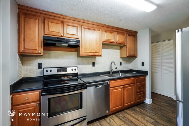 Building Photo - 1137 Beechridge Ct