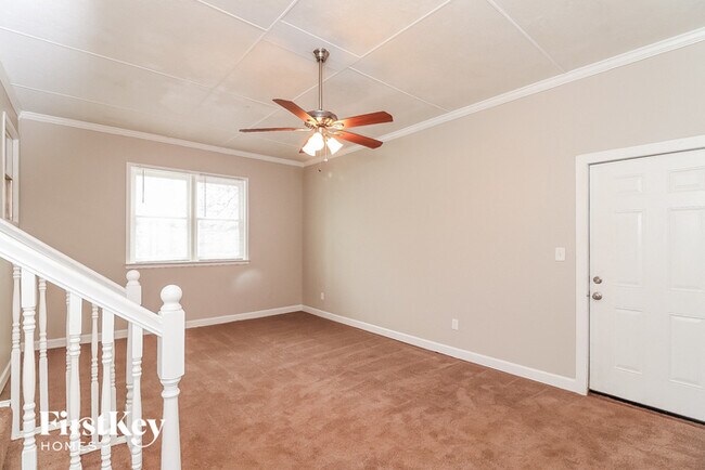 Building Photo - 5531 Concord Cir