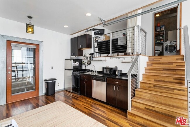 Foto del edificio - 24 Westminster Ave