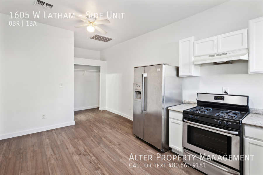 Primary Photo - 1605 W Latham St