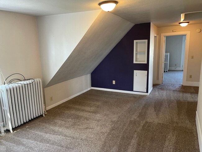Building Photo - 808 Elmwood Ave