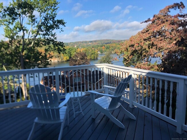 Building Photo - 47 S Lake Shore Dr