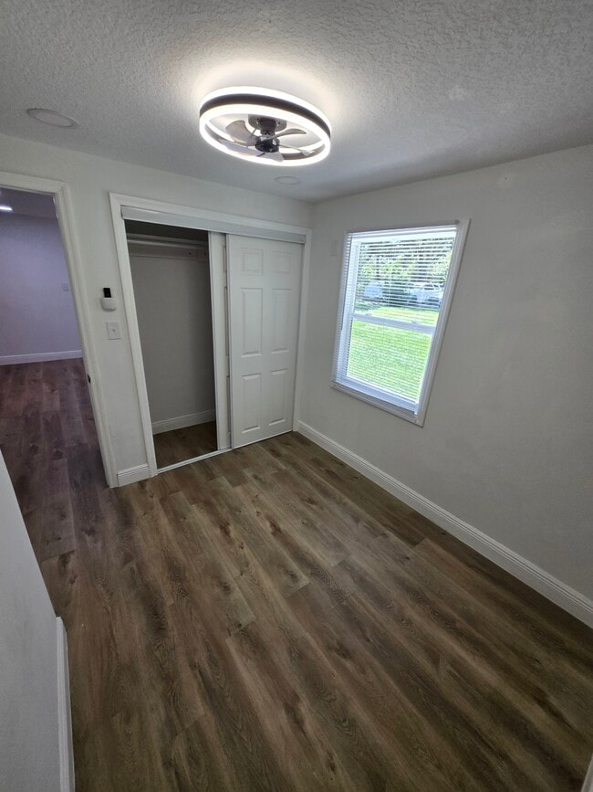 Building Photo - 4839 Clarcona Ocoee Rd