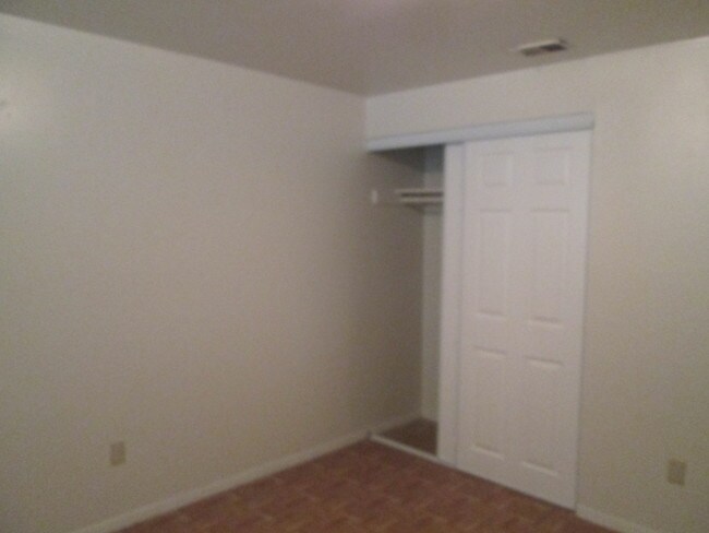 Foto del edificio - 1124 Chisholm Cir