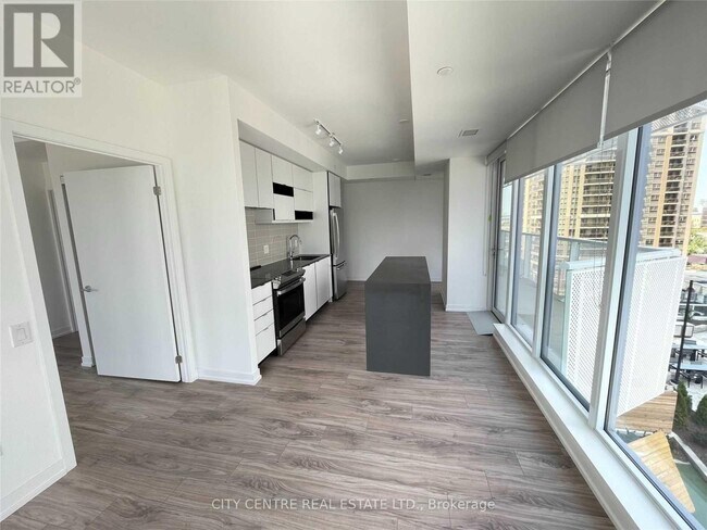 Building Photo - 4065-4065 Confederation Pkwy