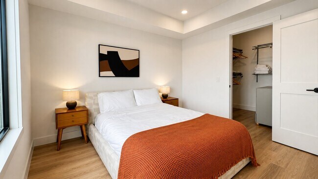 Foto del edificio - 716 L St SE