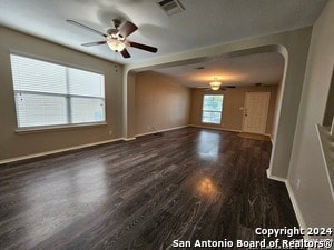 Foto del edificio - 11623 Valley Garden