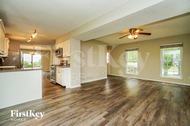 Foto del edificio - 5241 Frisco Dr