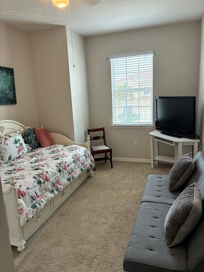 Foto del edificio - 8332 Enclave Way