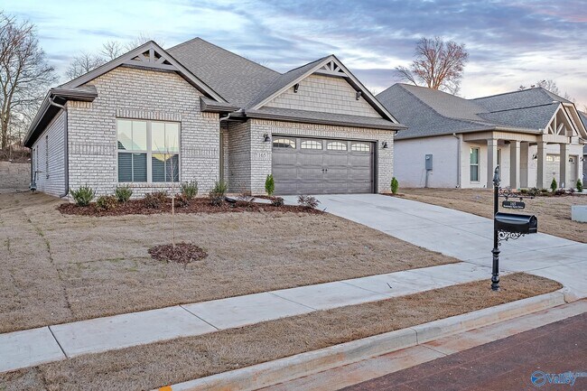 Building Photo - 165 Rosemary Ayers Dr