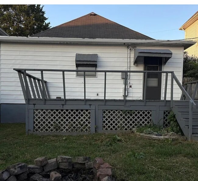 Building Photo - 417 Spring Ave