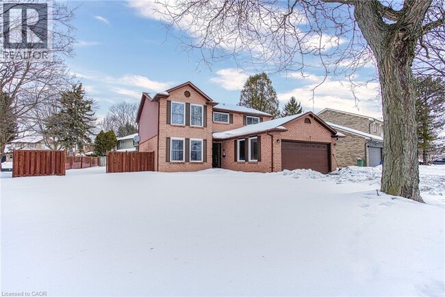 Building Photo - 115 Amberly Blvd