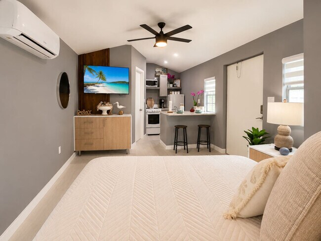 Foto del edificio - 2805 E Lexington Dr