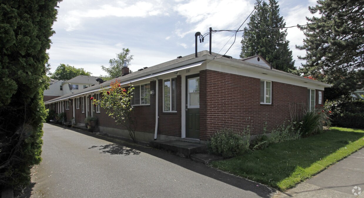 Building Photo - Rosegate Apartments