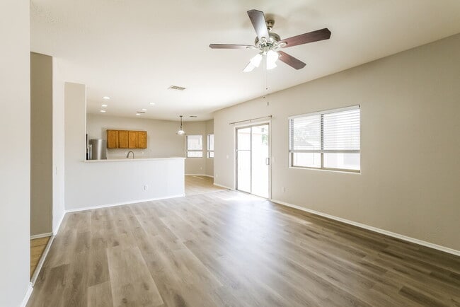 Building Photo - 2205 N 91st Gln