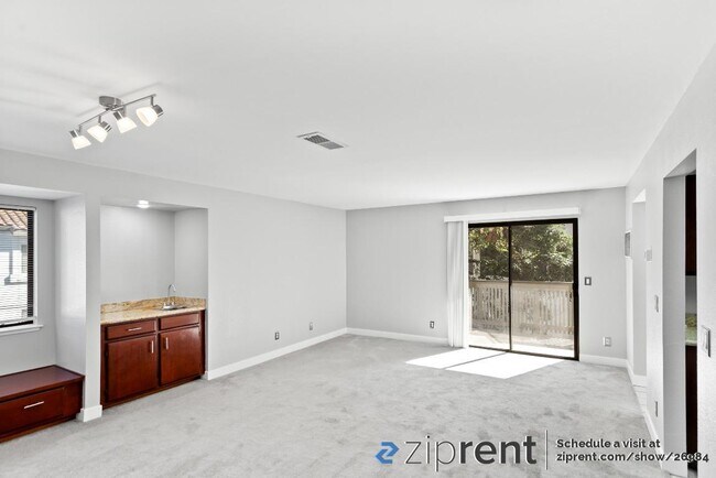 Building Photo - 705 San Conrado Terrace
