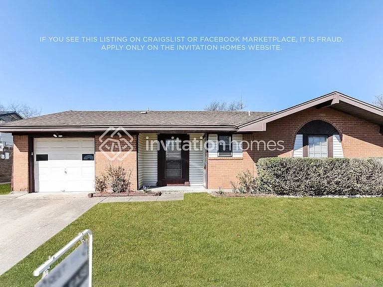 Primary Photo - 2621 Princeton Dr