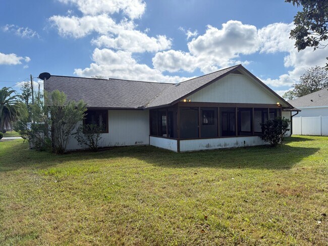 Building Photo - 39 Bannerwood Ln