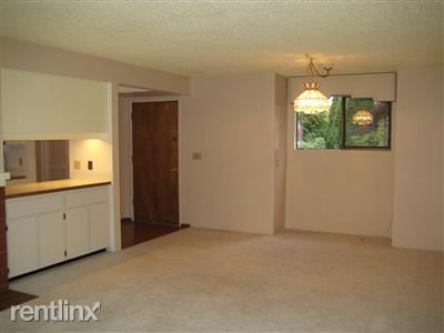 Building Photo - 1103 Bellefield Park Ln