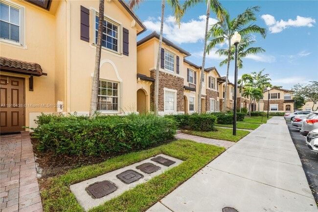 Foto del edificio - 9239 SW 227th St