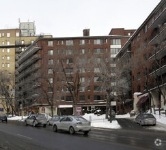 Building Photo - LE MONTAIGNE