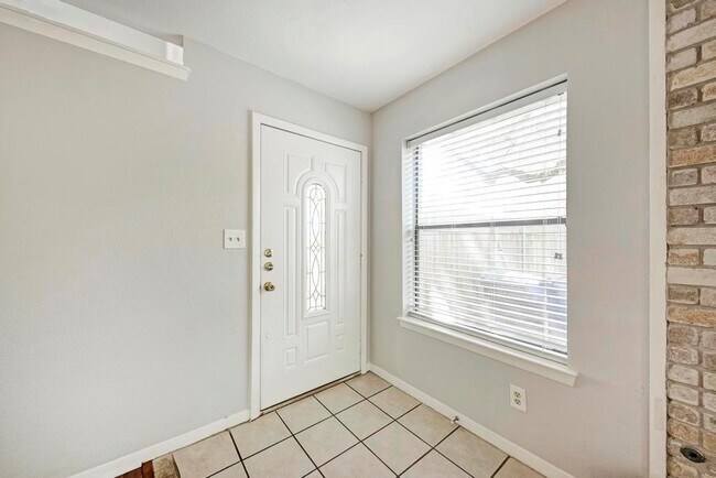Foto del edificio - 1501 Terrapin Ct