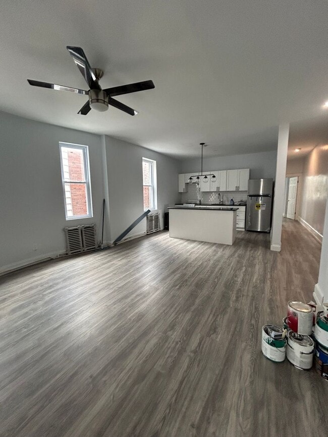 Building Photo - 5122 Walton Ave