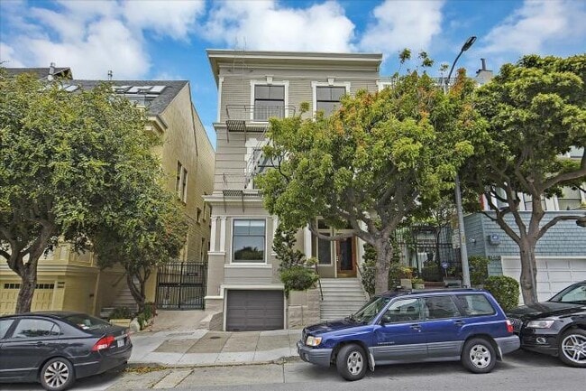Building Photo - 2 bedroom in San Francisco CA 94118