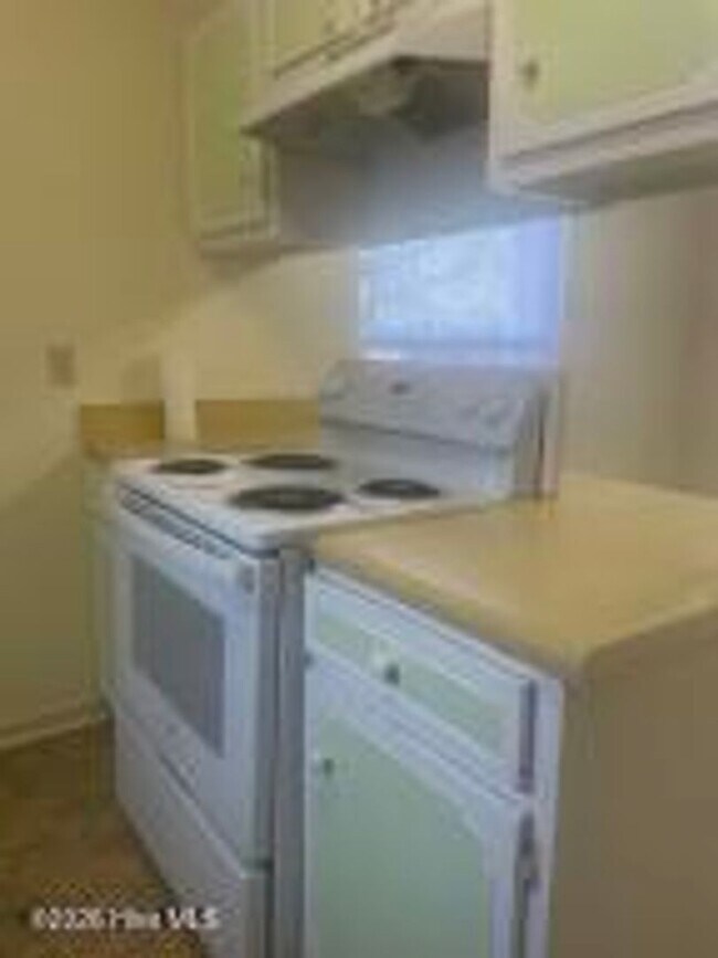Foto del edificio - 4110 White Pines Ct