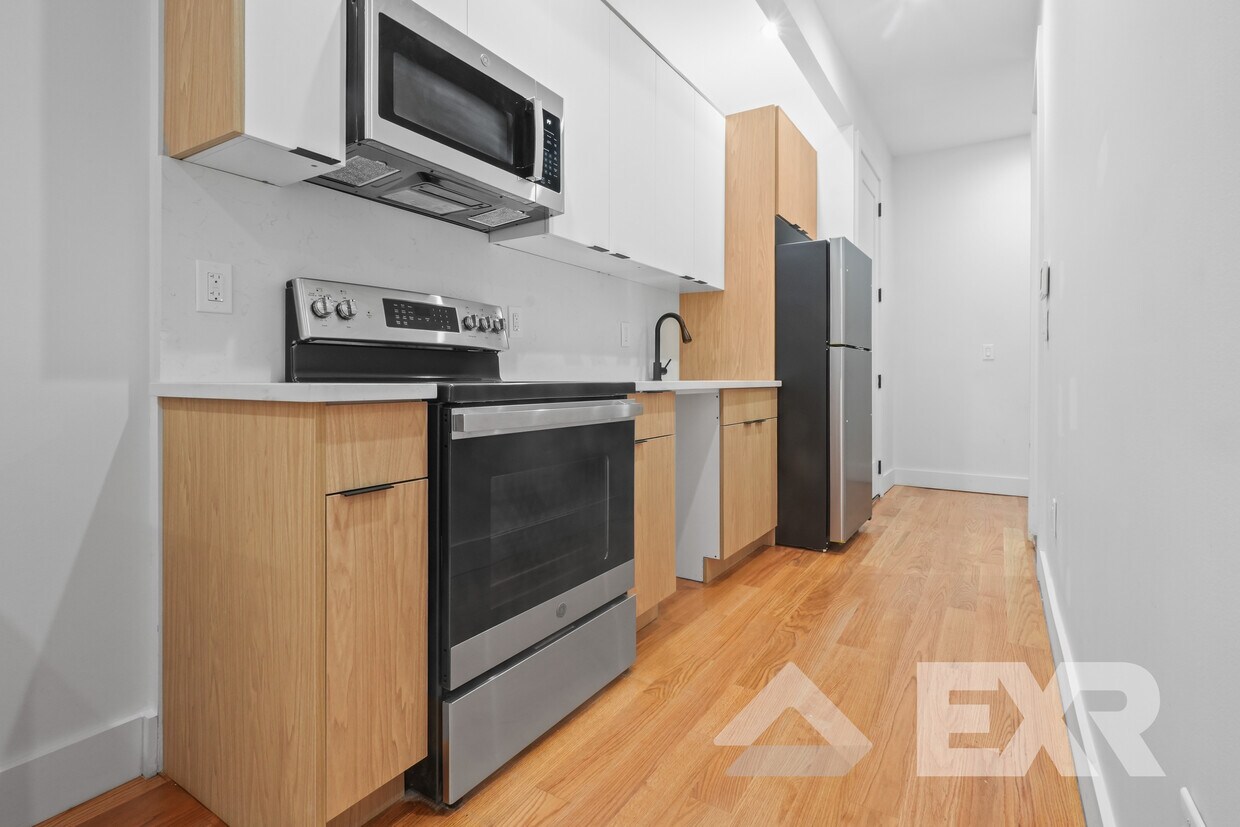 Foto principal - 236 Montrose Ave