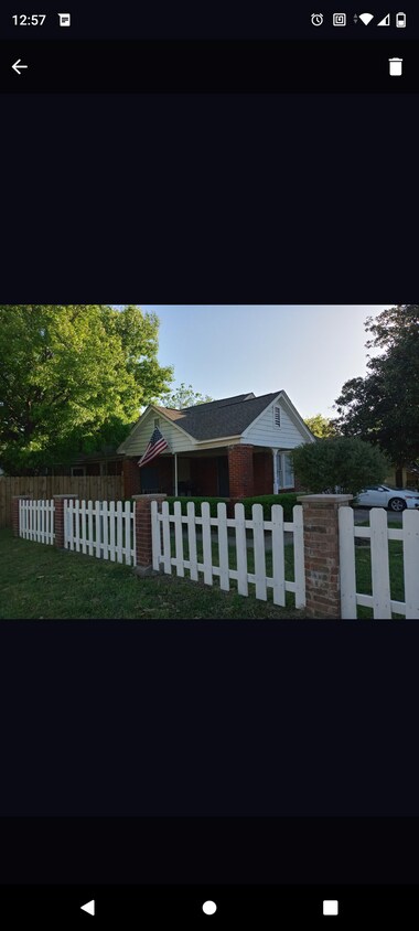 Primary Photo - 2820 Purington Ave