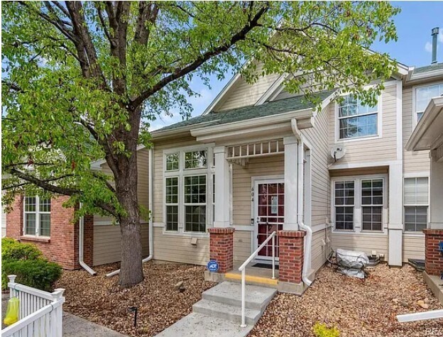 Foto principal - 604 S Yarrow St