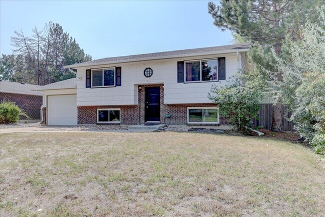 Photo - 717 E 5th Ave House