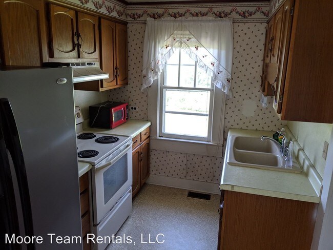 Building Photo - 2 br, 1 bath House - 554 Apple Valley Rd