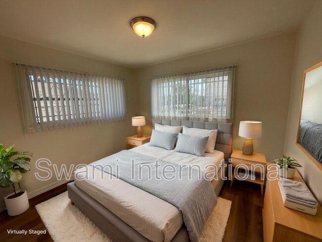 Foto del edificio - 724 W 80th St