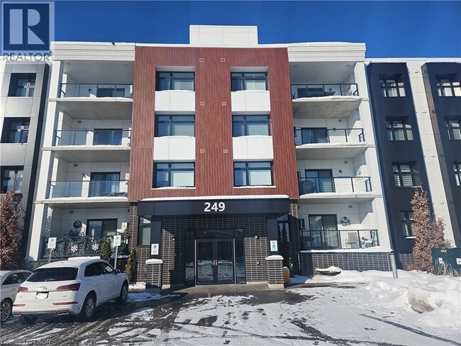 Photo du bâtiment - 249 Grey Silo Rd