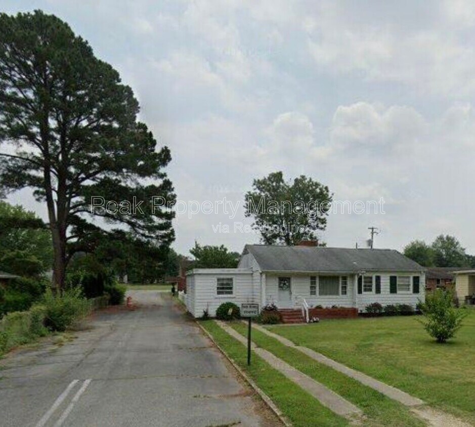 Foto del edificio - 6013 Brookfield Rd