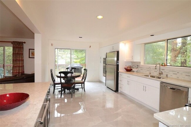 Building Photo - 511 Scofieldtown Rd