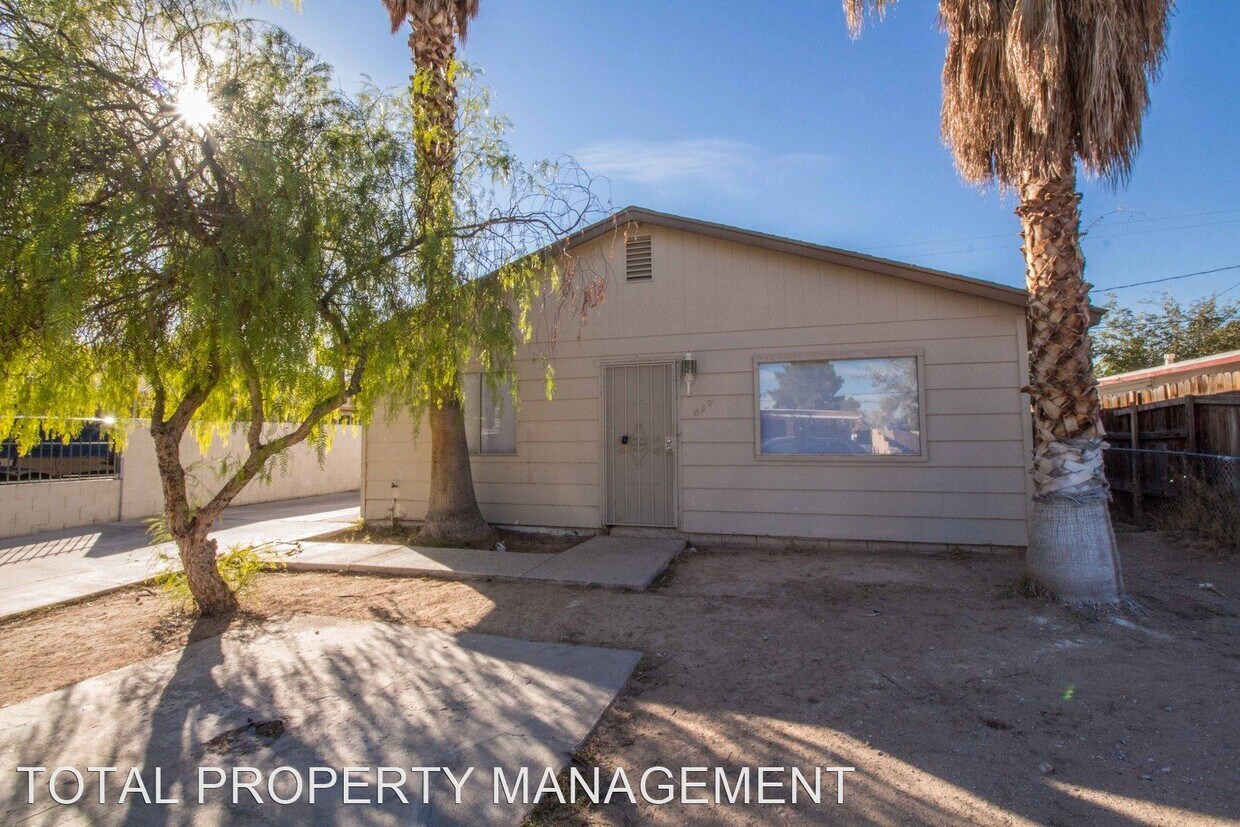 Foto principal - 3 br, 2 bath House - 517 STANFORD ST