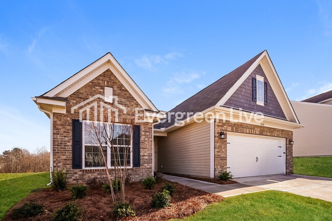 Foto del edificio - 6460 Fairfax Ct