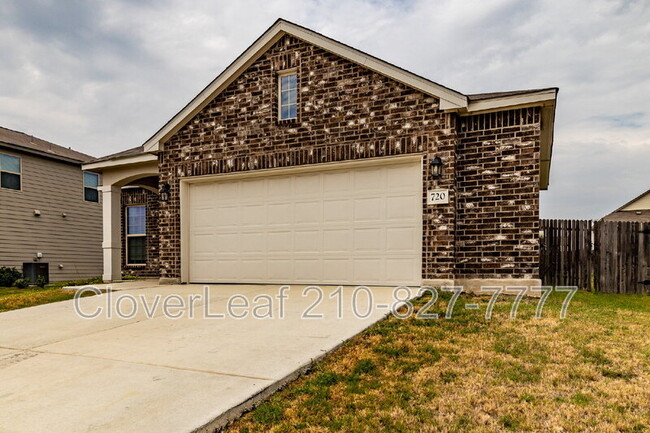 Building Photo - 720 Red Barn Bnd