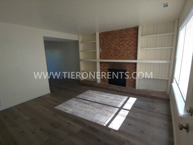Building Photo - 2928 West Baty Drive