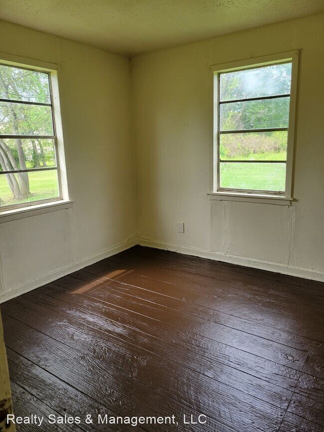 Foto del edificio - 1 br, 1 bath House - 2221 Woodlawn Street