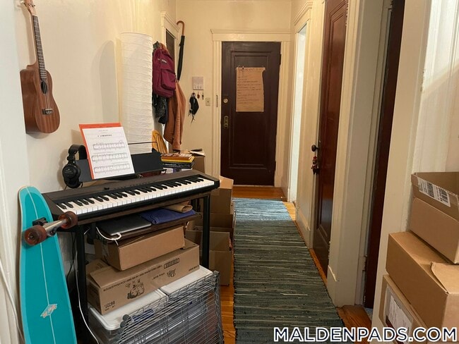 Foto del edificio - 170 Maple St