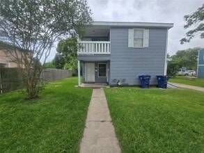 Building Photo - 1133 5th Ave N